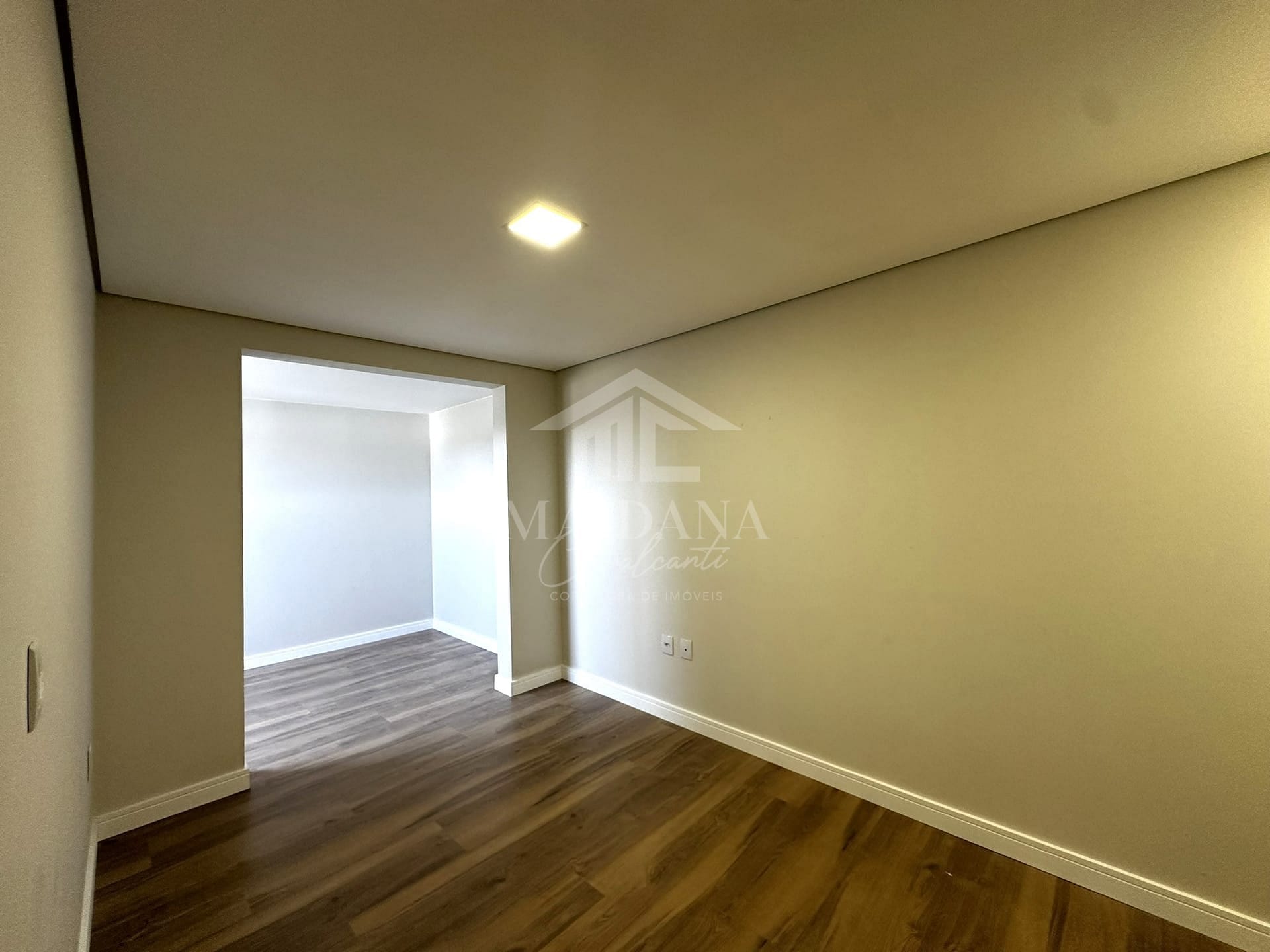 Apartamento à venda com 2 quartos, 56m² - Foto 18