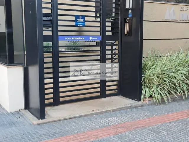 Apartamento 4 quartos e 4 banheiros, à venda, no bairro Centro em Londrina