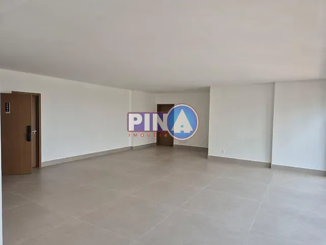 Apartamento com 223m² 4 quartos e 6 banheiros, à venda, no bairro Setor Marista em Goiânia