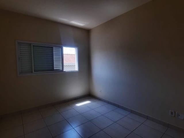 Foto do Apartamento - Apartamento com 2 dormitórios para alugar, 52 m² por R$ 1.058,97/mês - Centro - Uberaba/MG | ZUCATO IMOBILIARIA LTDA