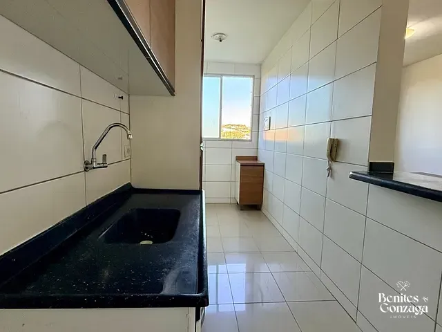 Apartamento com 57m² 2 quartos e 2 banheiros, à venda, no bairro Vila Marumby em Maringá