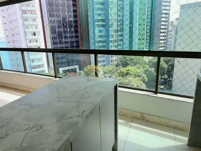 Apartamento 4 quartos e 5 banheiros, à venda, no bairro Vitória em Salvador