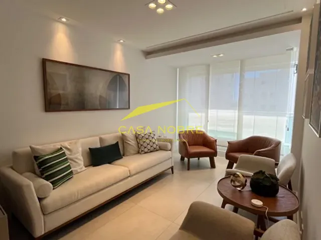 Apartamento 3 quartos e 2 banheiros, à venda, no bairro Praia do Canto em Vitória