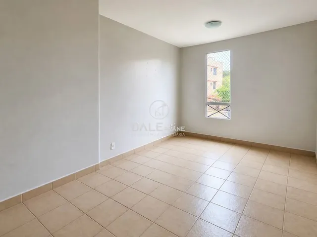 Apartamento com 150m² 3 quartos e 1 banheiro, à venda, no bairro Jardim Oriente em Valparaíso de Goiás