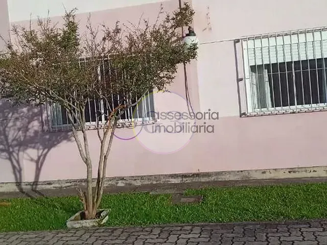 Apartamento 2 quartos e 1 banheiro, para alugar, no bairro Três Vendas em Pelotas