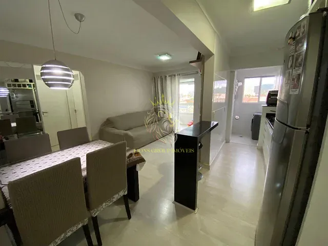 Apartamento 2 quartos e 2 banheiros, à venda, no bairro Centro em Camboriú