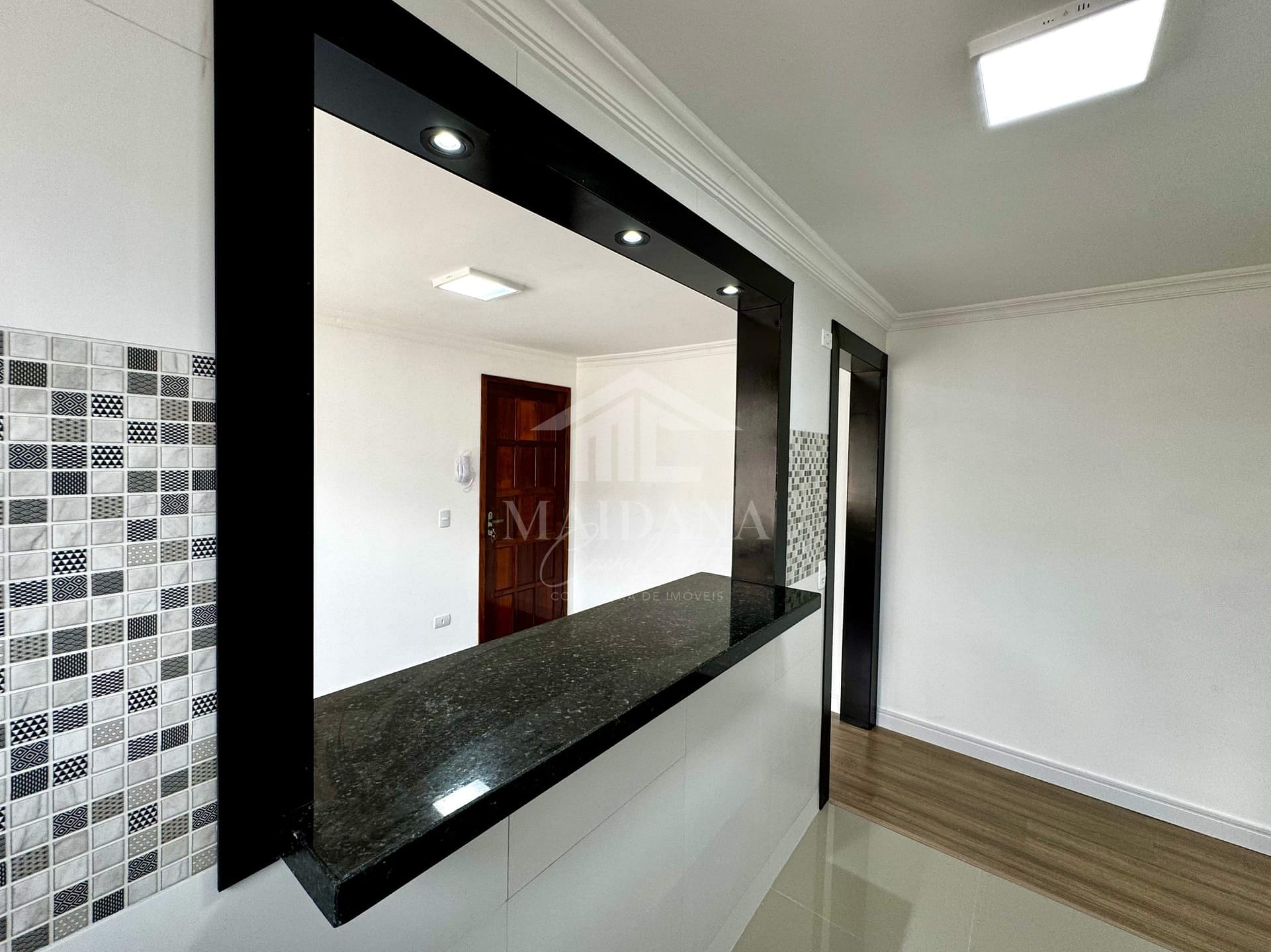 Apartamento à venda com 2 quartos, 45m² - Foto 11