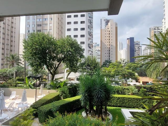 Foto do Apartamento - Apartamento com 4 dormitórios sendo 1 suíte para locação, Moema, São Paulo, SP | Mix Assessoria em Imóveis