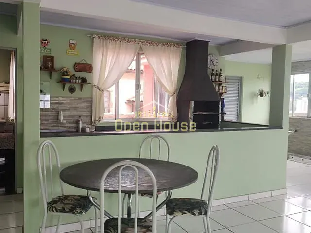 Apartamento 3 quartos e 3 banheiros, à venda, no bairro Jardim Cidade do Aço em Volta Redonda