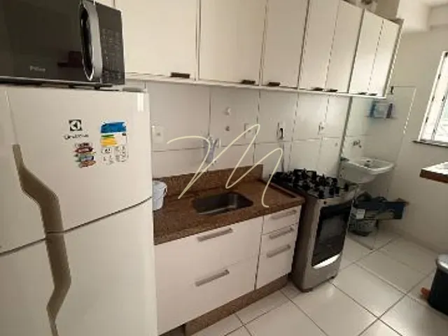 Apartamento 2 quartos e 2 banheiros, à venda ou para alugar, no bairro Nossa Senhora da Vitória em Ilhéus