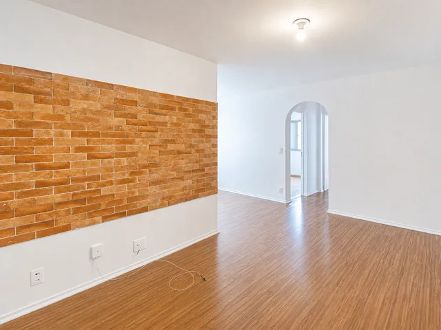 Apartamento 2 quartos e 1 banheiro, à venda, no bairro Vila Olímpia em São Paulo