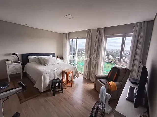 Apartamento 3 quartos e 5 banheiros, à venda, no bairro Cabral em Curitiba