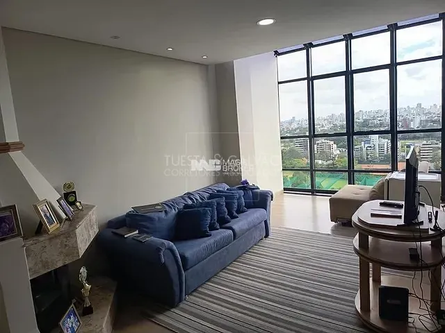 Apartamento 3 quartos e 5 banheiros, à venda, no bairro Cabral em Curitiba