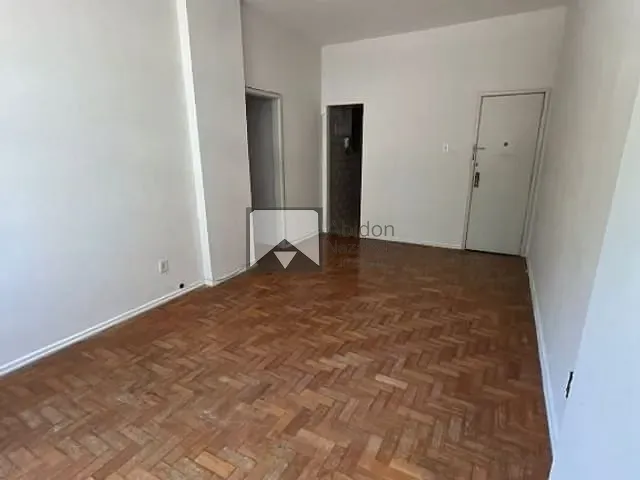 Apartamento com 80m² 2 quartos e 2 banheiros, à venda, no bairro São Domingos em Niterói