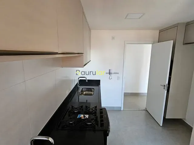 Apartamento 3 quartos e 4 banheiros, à venda ou para alugar, no bairro Vila Nova Cidade Universitária em Bauru
