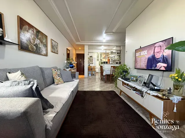 Apartamento 4 quartos e 2 banheiros, à venda, no bairro Zona 07 em Maringá