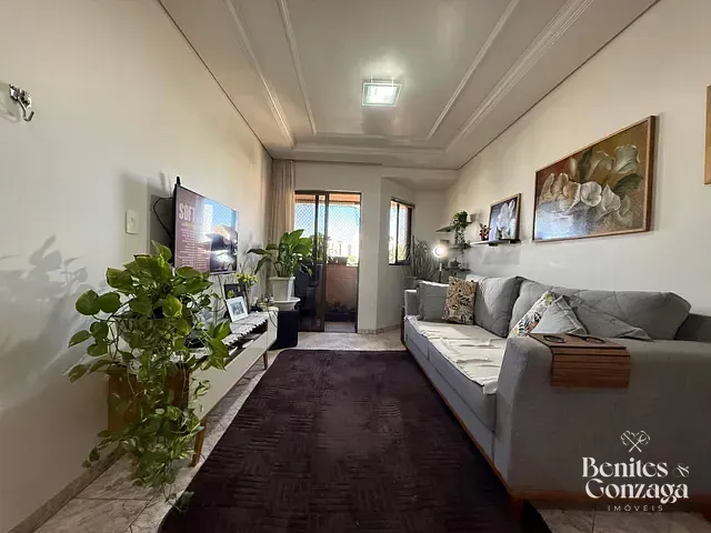 Apartamento 4 quartos e 2 banheiros, à venda, no bairro Zona 07 em Maringá