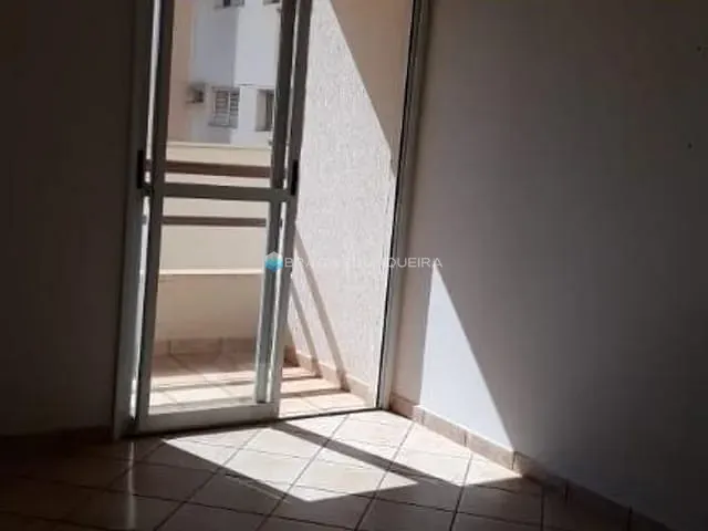 Apartamento 2 quartos e 2 banheiros, à venda, no bairro Vila Imperial em São José do Rio Preto