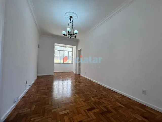Apartamento com 72m² 2 quartos e 2 banheiros, à venda, no bairro Catete em Rio de Janeiro