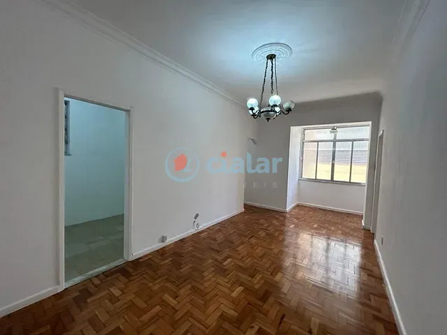 Apartamento com 72m² 2 quartos e 2 banheiros, à venda, no bairro Catete em Rio de Janeiro