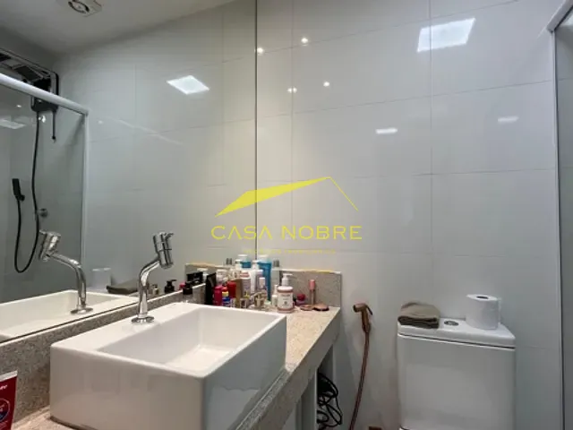 Apartamento 2 quartos e 2 banheiros, à venda, no bairro Praia do Canto em Vitória