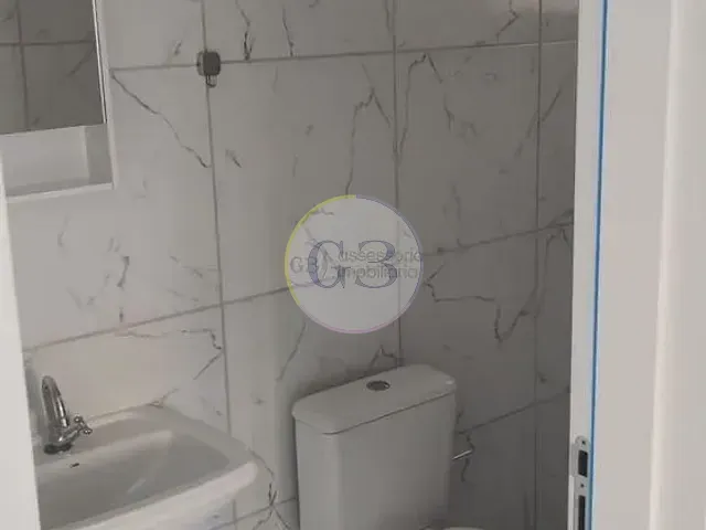 Apartamento 2 quartos e 1 banheiro, para alugar, no bairro Três Vendas em Pelotas