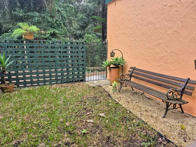 Apartamento com 60m² 2 quartos e 1 banheiro, para alugar, no bairro Jardim Santa Paula em Cotia