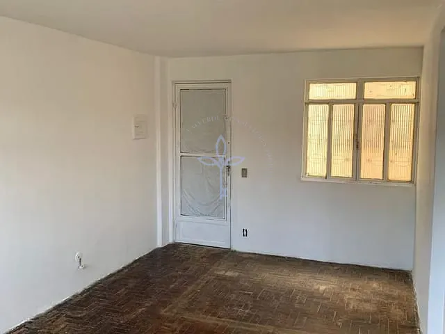 Apartamento 1 quarto e 1 banheiro, para alugar, no bairro Realengo em Rio de Janeiro