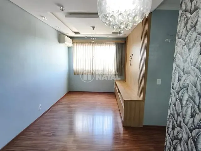 Apartamento 2 quartos e 1 banheiro, à venda, no bairro Vila Romana em Londrina