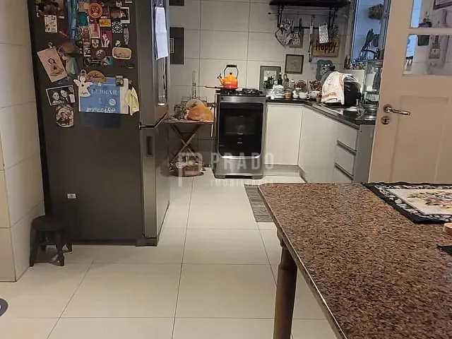Apartamento 3 quartos e 2 banheiros, à venda, no bairro Centro em Pelotas