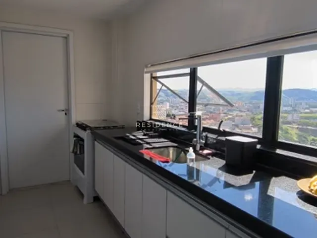 Apartamento 2 quartos e 1 banheiro, à venda, no bairro Monte Castelo em Volta Redonda