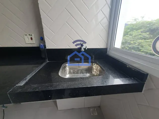 Apartamento com 48m² 2 quartos e 1 banheiro, à venda, no bairro Martim de Sá em Caraguatatuba