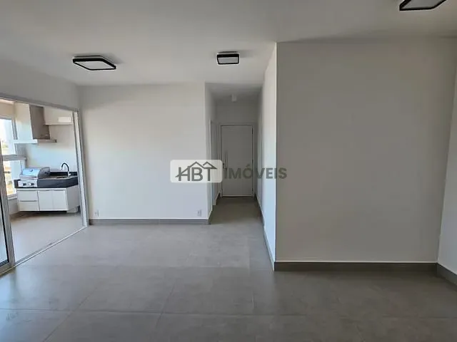 Apartamento 3 quartos e 4 banheiros, à venda ou para alugar, no bairro Vila Nova Cidade Universitária em Bauru