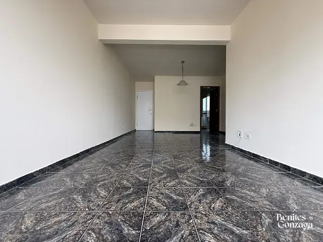 Apartamento 3 quartos e 2 banheiros, à venda, no bairro Chácara Paulista em Maringá
