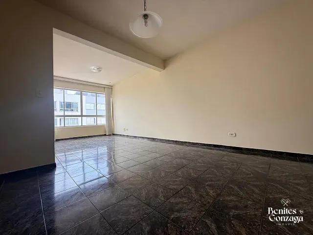 Apartamento 3 quartos e 2 banheiros, à venda, no bairro Chácara Paulista em Maringá