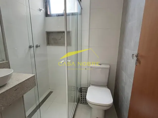 Apartamento 2 quartos e 2 banheiros, para alugar, no bairro Praia da Costa em Vila Velha