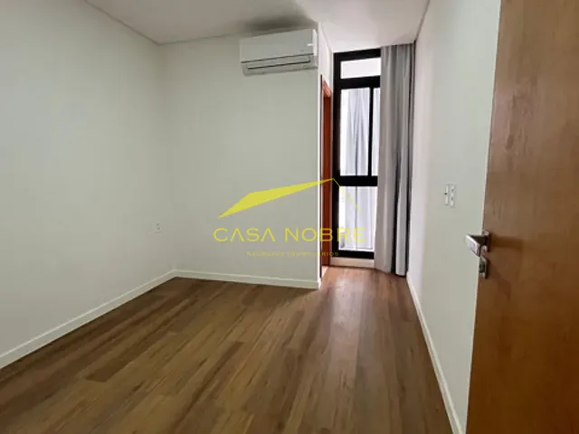 Apartamento 2 quartos e 2 banheiros, para alugar, no bairro Praia da Costa em Vila Velha
