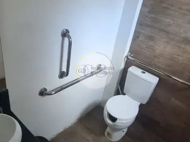Apartamento 1 quarto e 1 banheiro, à venda ou para alugar, no bairro Centro em Pelotas