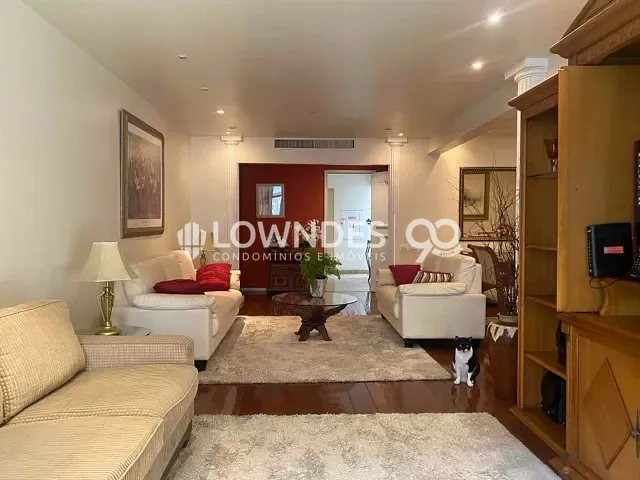Apartamento com 162m² 3 quartos e 2 banheiros, à venda, no bairro Copacabana em Rio de Janeiro