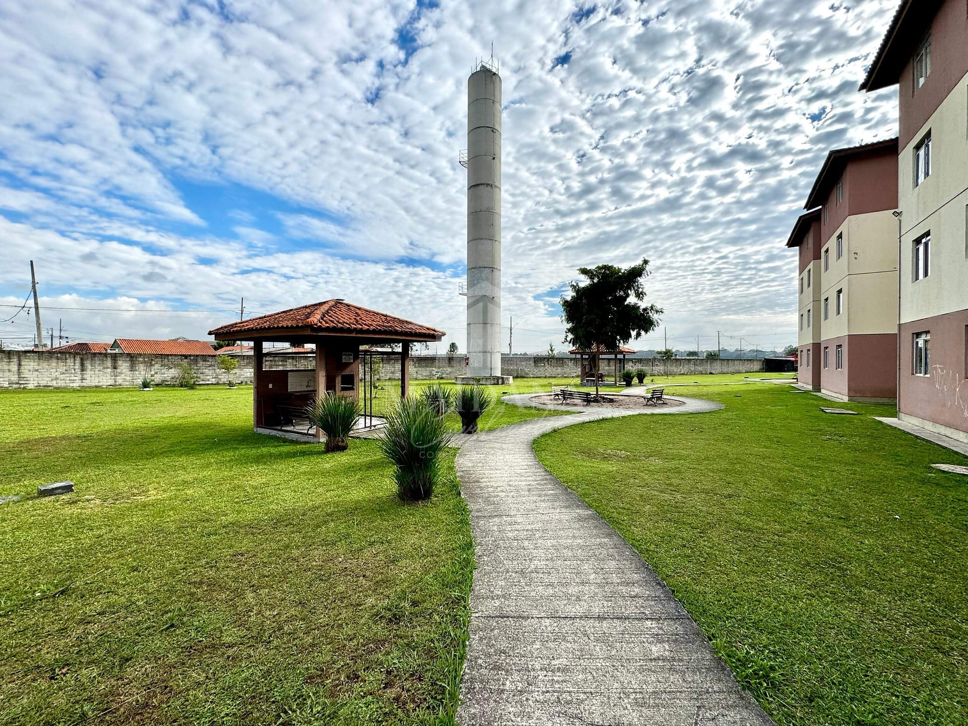 Apartamento à venda com 2 quartos, 46m² - Foto 18