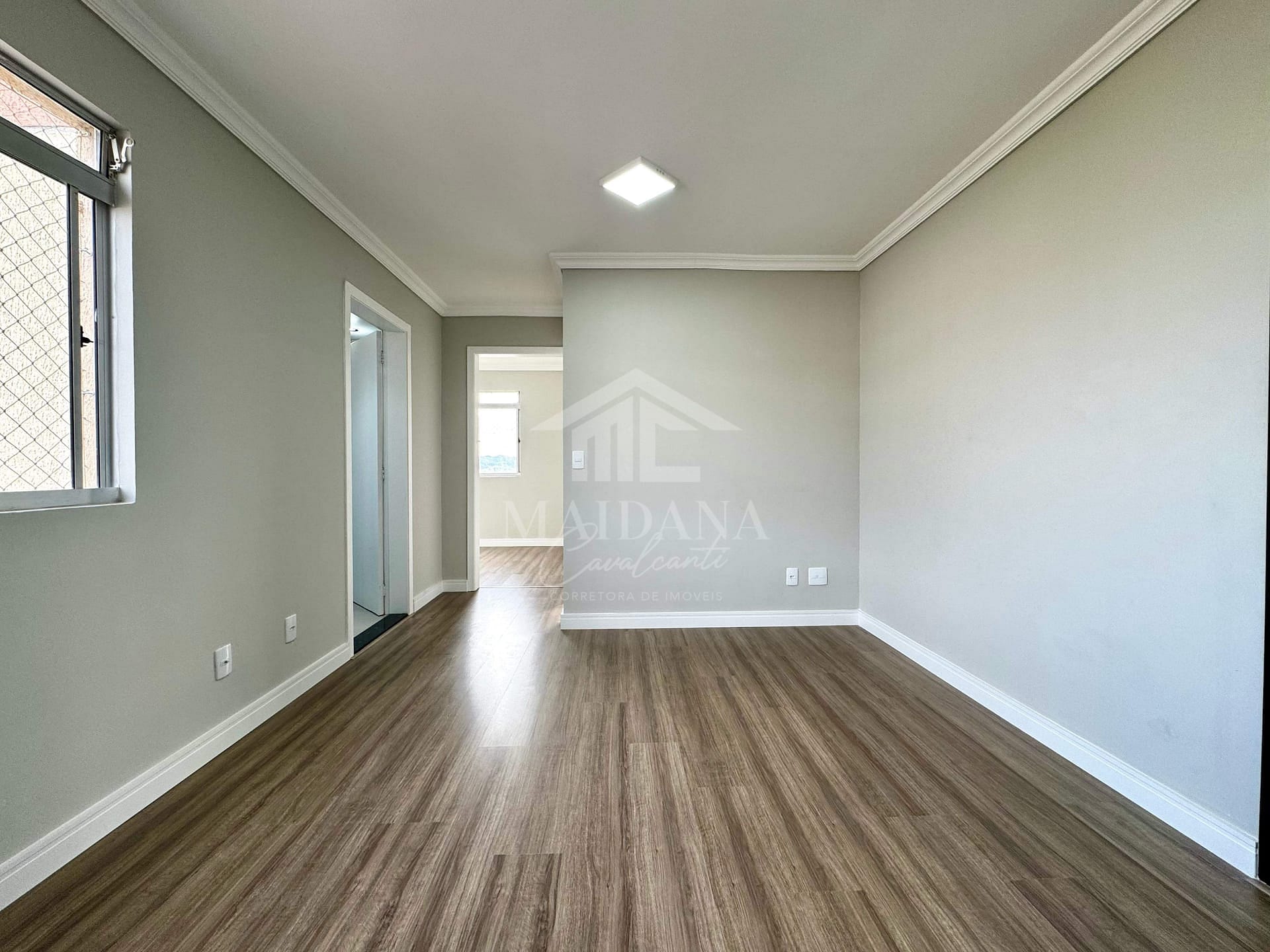 Apartamento à venda com 2 quartos, 46m² - Foto 3