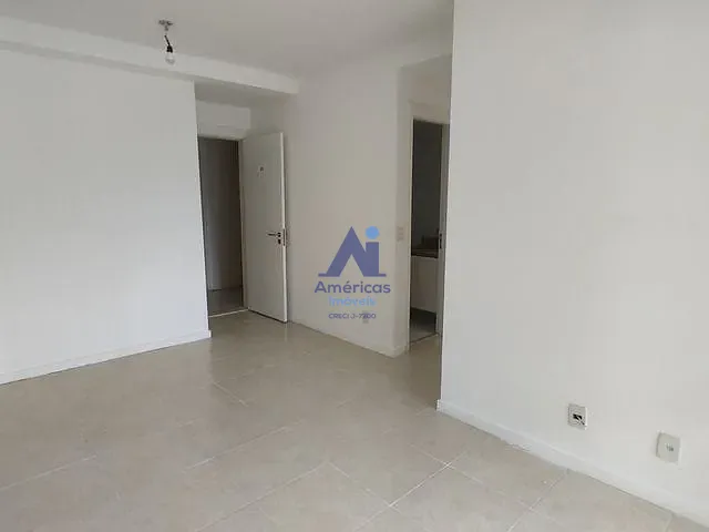 Apartamento com 66m² 2 quartos e 2 banheiros, para alugar, no bairro Recreio dos Bandeirantes em Rio de Janeiro