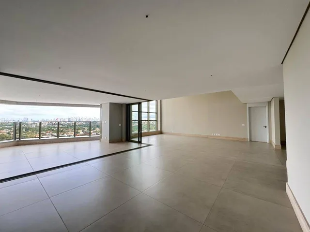 Apartamento com 10m² 4 quartos e 6 banheiros, à venda, no bairro Bela Suiça em Londrina