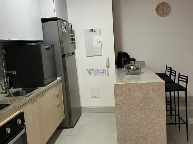 Apartamento 2 quartos e 1 banheiro, à venda, no bairro Parque Industrial em São José dos Campos