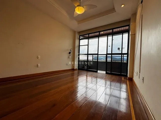 Apartamento 3 quartos e 3 banheiros, à venda, no bairro Aterrado em Volta Redonda