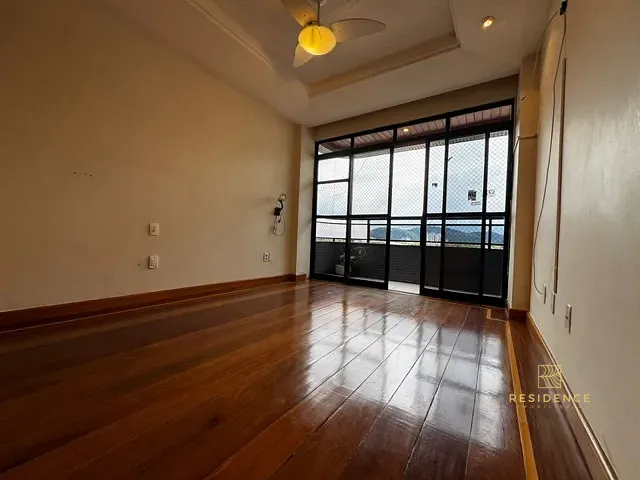 Apartamento 3 quartos e 3 banheiros, à venda, no bairro Aterrado em Volta Redonda