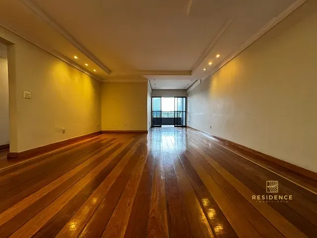 Apartamento 3 quartos e 3 banheiros, à venda, no bairro Aterrado em Volta Redonda
