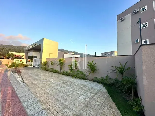Apartamento 2 quartos e 1 banheiro, à venda, no bairro Perequê em Porto Belo