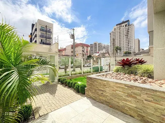 Apartamento 1 quarto e 1 banheiro, à venda, no bairro Vila Izabel em Curitiba