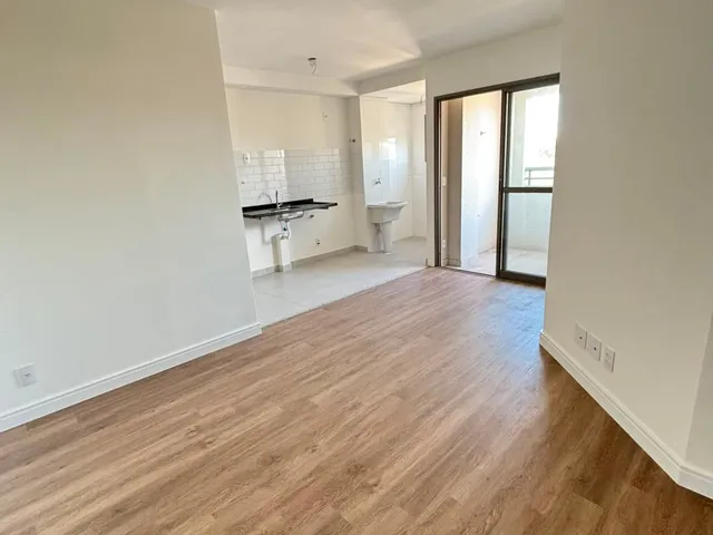 Apartamento 2 quartos e 1 banheiro, à venda, no bairro Vila São Pedro em Santo André